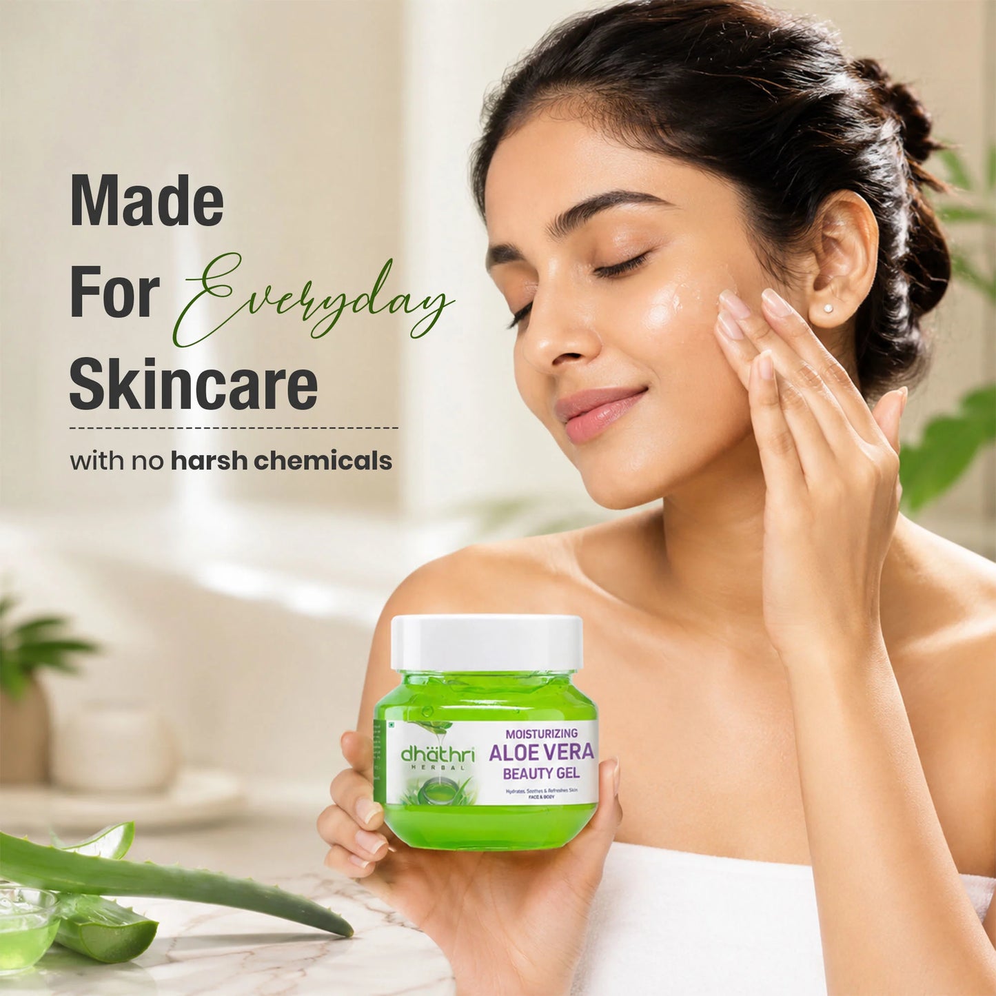 Moisturizing Aloe Vera Beauty Gel